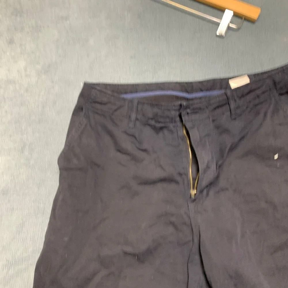 Uniqlo Chino Shorts Mens Medium Navy Blue Cotton Flat Front Slash Pocket Outdoor